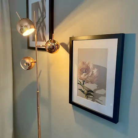 Im Gruenen Am Stadtrand, 50 M2, Eigener Garten Mit Terrasse, Eigener Eingang, Kostenloses Parken سالزبورغ