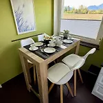 Im Gruenen Am Stadtrand, 50 M2, Eigener Garten Mit Terrasse, Eigener Eingang, Kostenloses Parken Appartement