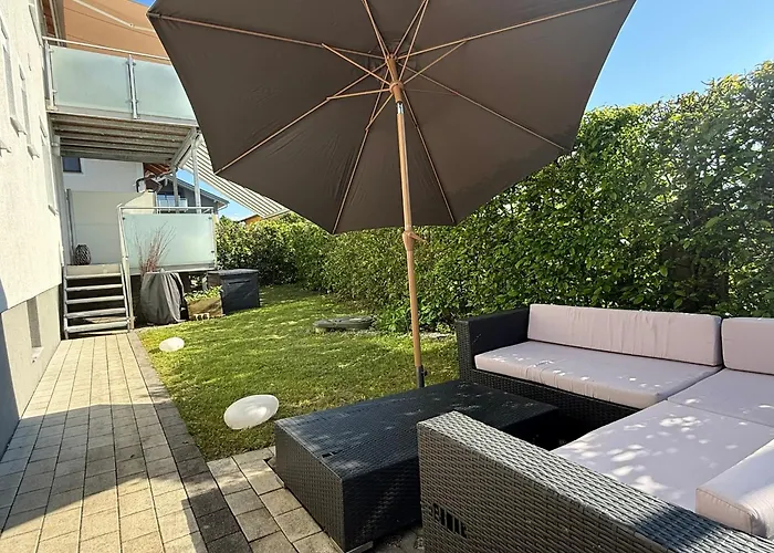 Grüne Stadtoase: Gartenwohnung Mit Parkplatz Apartment Salzburg