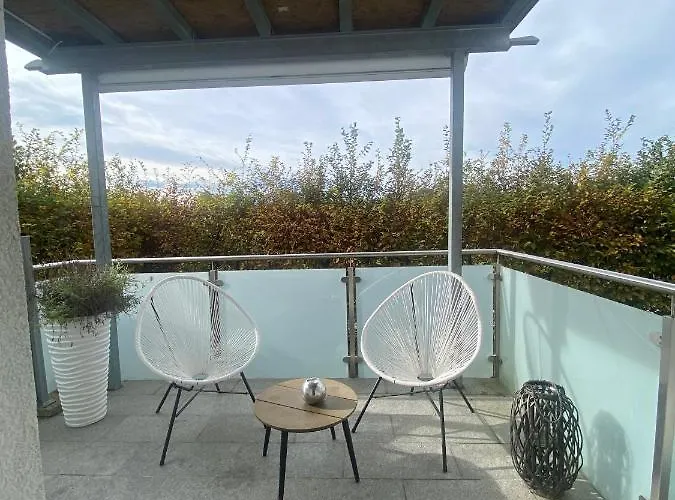 Im Gruenen Am Stadtrand, 50 M2, Eigener Garten Mit Terrasse, Eigener Eingang, Kostenloses Parken